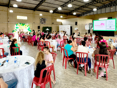 evento-de-mulheres-cooperadas-em-candoi-promove-saude-e-conscientizacao