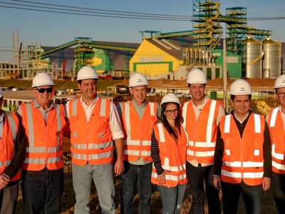 governador-do-parana-visita-as-obras-da-industria-de-Oleo-e-farelo-de-soja-da-cooperativa-tradicao