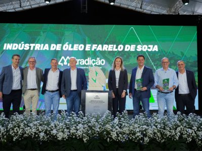 cooperativa-tradicao-inaugura-industria-de-oleo-e-farelo-de-soja-em-pato-branco-e-amplia-capacidade