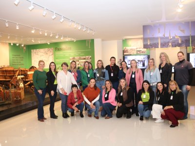 cooperadas-conhecem-agraria-em-intercambio-entre-cooperativas