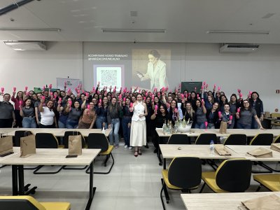 palestra-sobre-saude-da-mulher-reune-colaboradoras-em-pato-branco