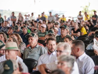 tradicao-em-campo-um-dos-maiores-dia-de-campo-de-verao-da-cooperativa-tradicao