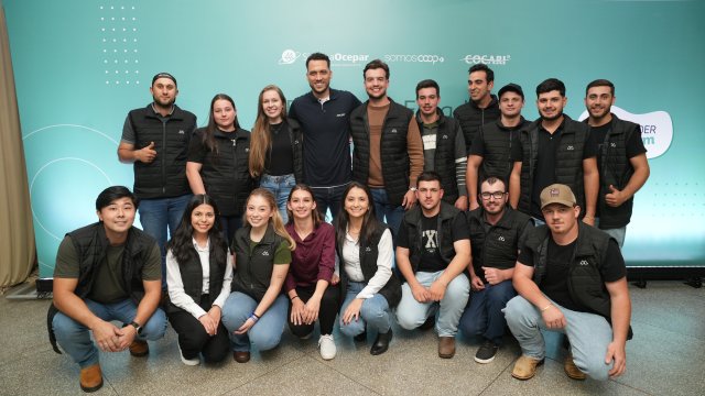Jovens Tradi&ccedil;&atilde;o participam de encontro estadual voltado &agrave; forma&ccedil;&atilde;o de lideran&ccedil;as cooperativistas