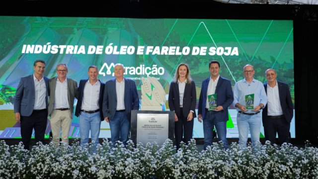 cooperativa-tradicao-inaugura-industria-de-oleo-e-farelo-de-soja-em-pato-branco-e-amplia-capacidade