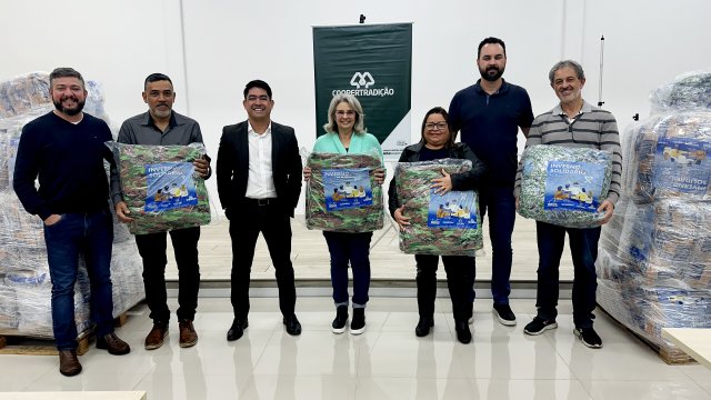 coopertradicao-une-se-a-martinelli-advogados-e-atlas-em-doacao-de-cobertores