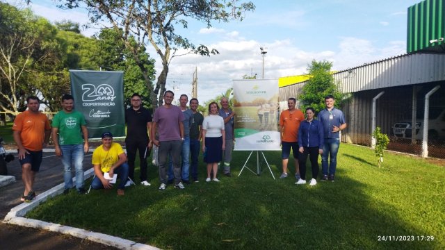 colaboradores-da-industria-de-soja-passam-por-treinamento-de-gestao-de-pessoas-para-lideres