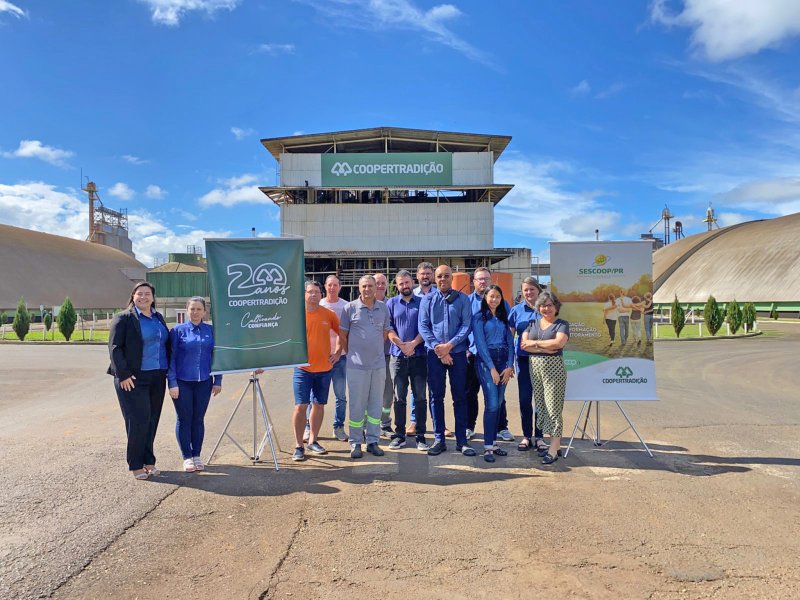 Coopertradi��o tra�a estrat�gias para melhorar a felicidade Interna dos colaboradores