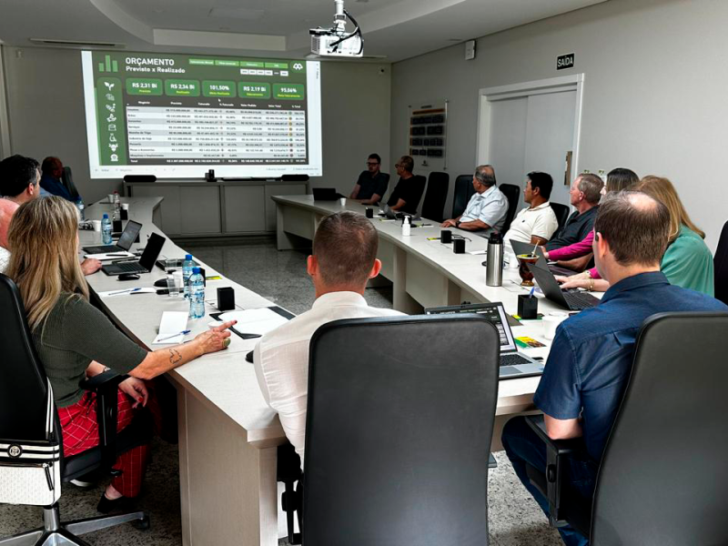 Cooperativa Tradi��o celebra metas alcan�adas e projeta crescimento para 2025