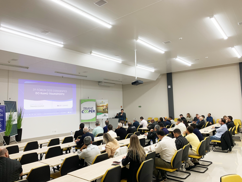 Transcooper sedia 3� F�rum de Dirigentes do Ramo Transporte 