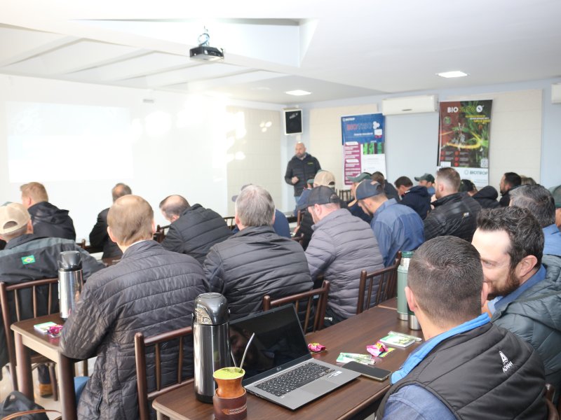 Equipe t�cnica da Coopertradi��o participa de alinhamento com Biotrop e Fertipar 