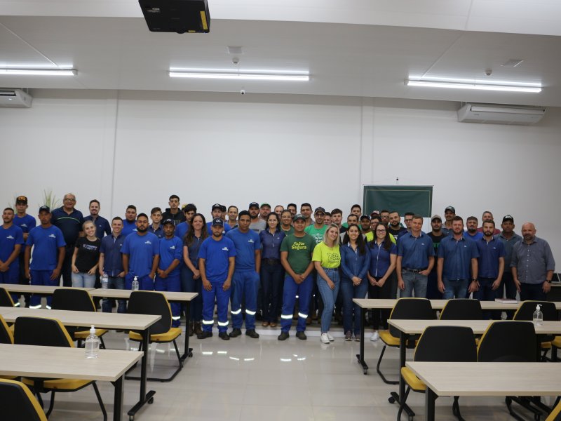 Operadores e gestores da UBS participam de curso sobre qualidade de sementes  