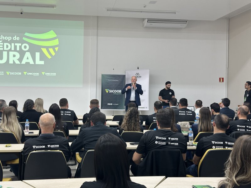 Workshop re�ne Sicoob Integrado, Vale Sul e Cooperativa Tradi��o