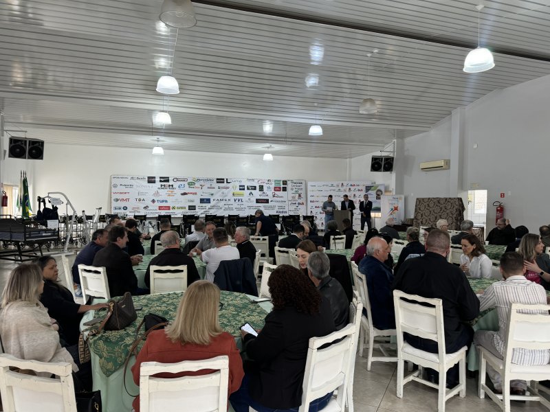 Expoflor 2024: Parceria solid�ria gera R$ 164 mil para Projetos Sociais de Pato Branco 