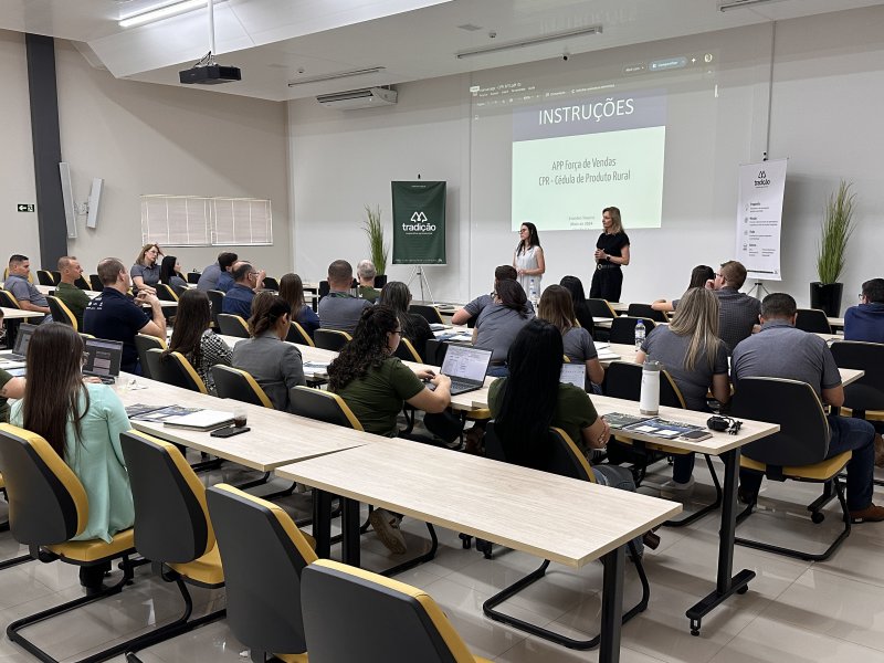Cooperativa Tradi��o promove treinamento para as �reas administrativa e financeira