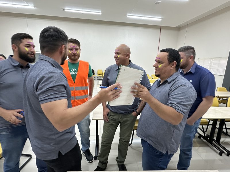 Team Building � tema de treinamento para colaboradores