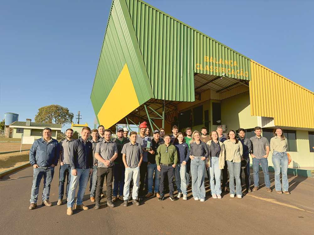 Tradi��o Sementes renova o Selo Seed Solutions by BASF