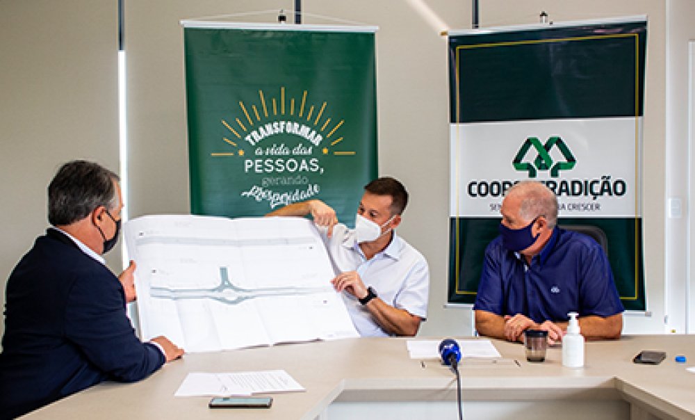 Coopertradi��o anuncia constru��o de parque industrial em Pato Branco