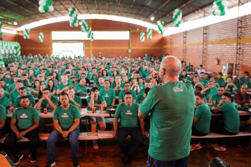 Cooperativa Tradi��o encerra 2024 com confraterniza��o 